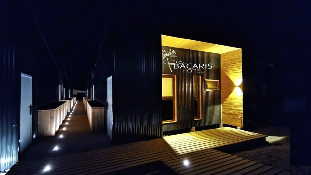 Modern entrance of Hotel Bacaris in Puerto Río Tranquilo