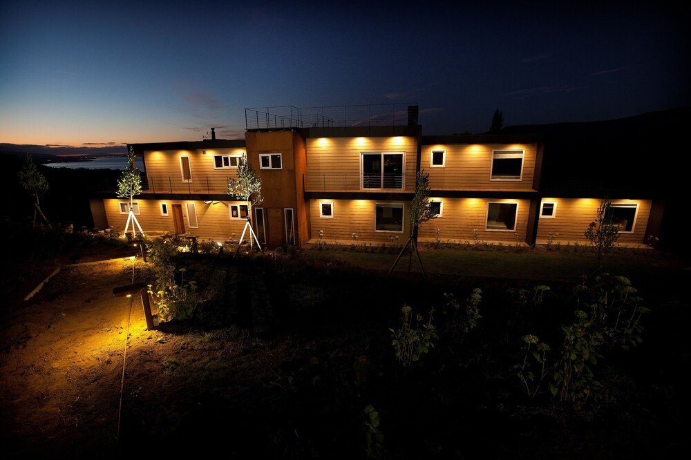 Exterior of Lake Lodge, a small boutique stay near Pucón