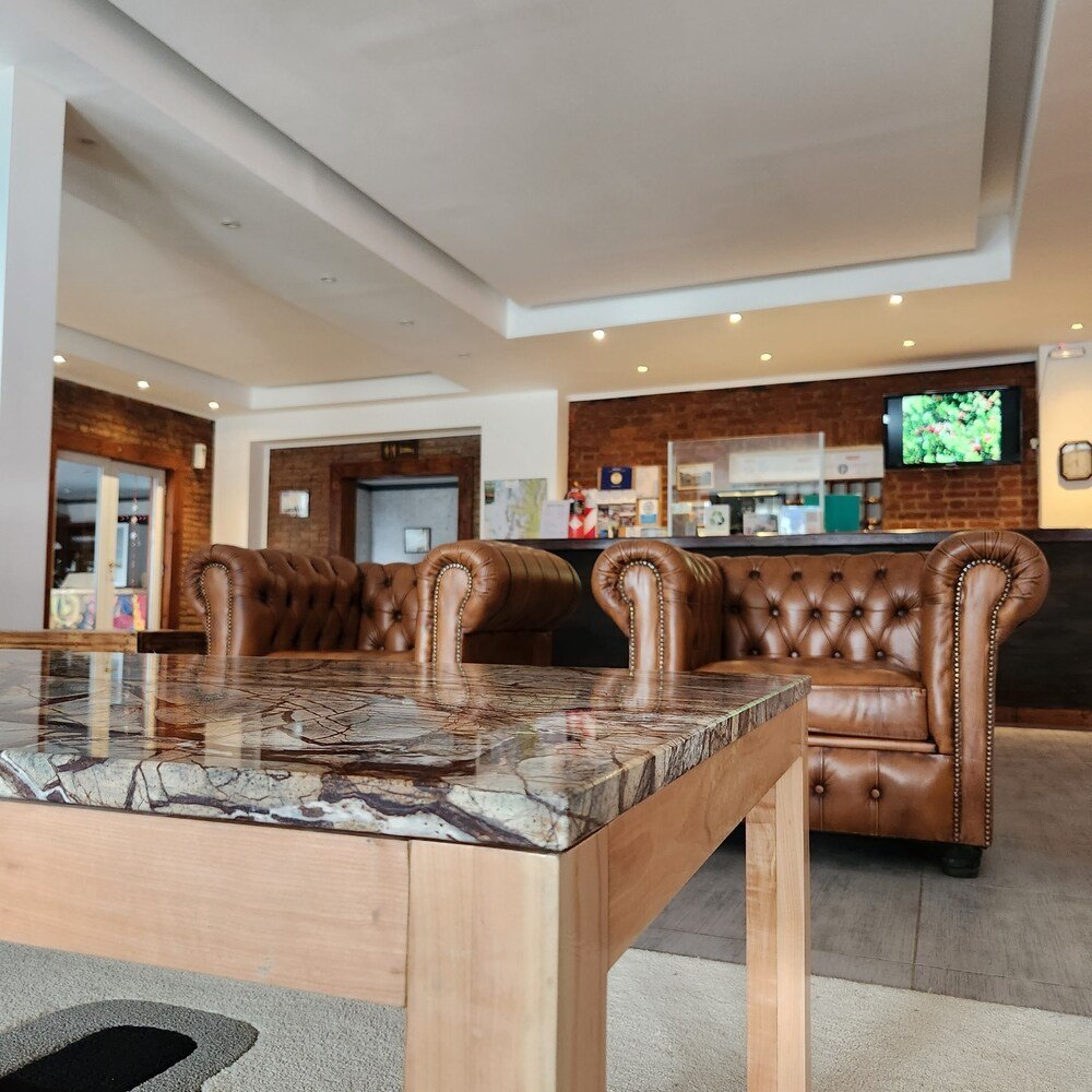 Modern lobby with a marble table