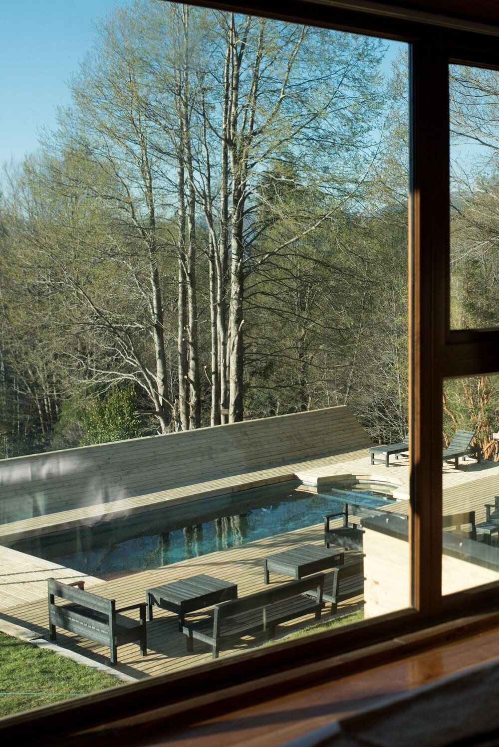 View of the swimming pool at Ni-Newen lodge near Pucón